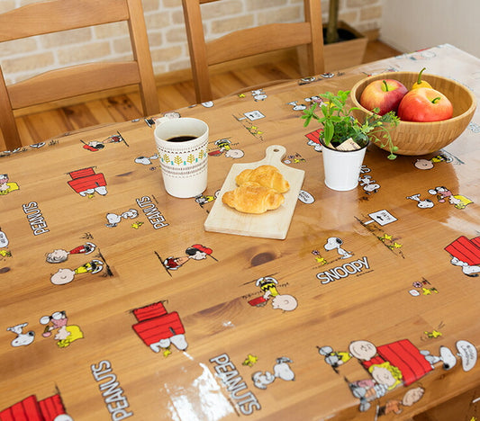テーブルクロス スヌーピーフレンズ (幅 約120cm×長さ10cm単位カット商品)