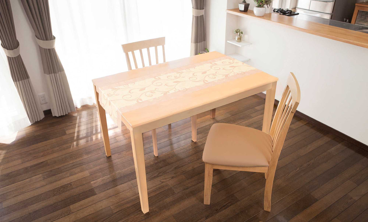 テーブルランナー クラシックリーフ ピンク (幅 約40cm×長さ10cm単位カット商品)