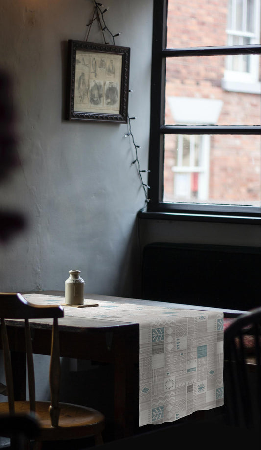 テーブルランナー トゥルク ブルー (幅 約60cm×長さ10cm単位カット商品)