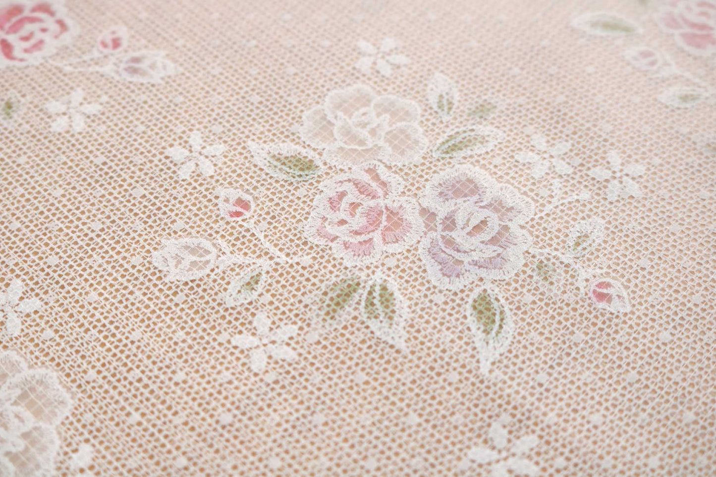 テーブルクロス レース小花 ピンク (幅 約130cm×長さ10cm単位カット商品)