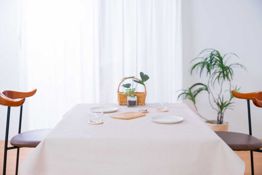 テーブルクロス プレーン ファブリックテイスト ベージュ (幅 約120cm×長さ10cm単位カット商品)