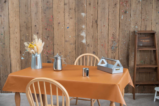 PVCレザーテイスト ブラウン (幅 約122cm×長さ10cm単位カット商品)