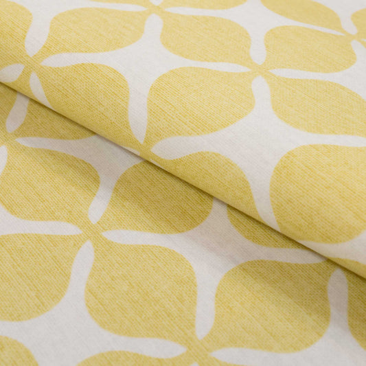 テーブルクロス グランキャロル イエロー (幅 約135cm×長さ10cm単位カット商品)