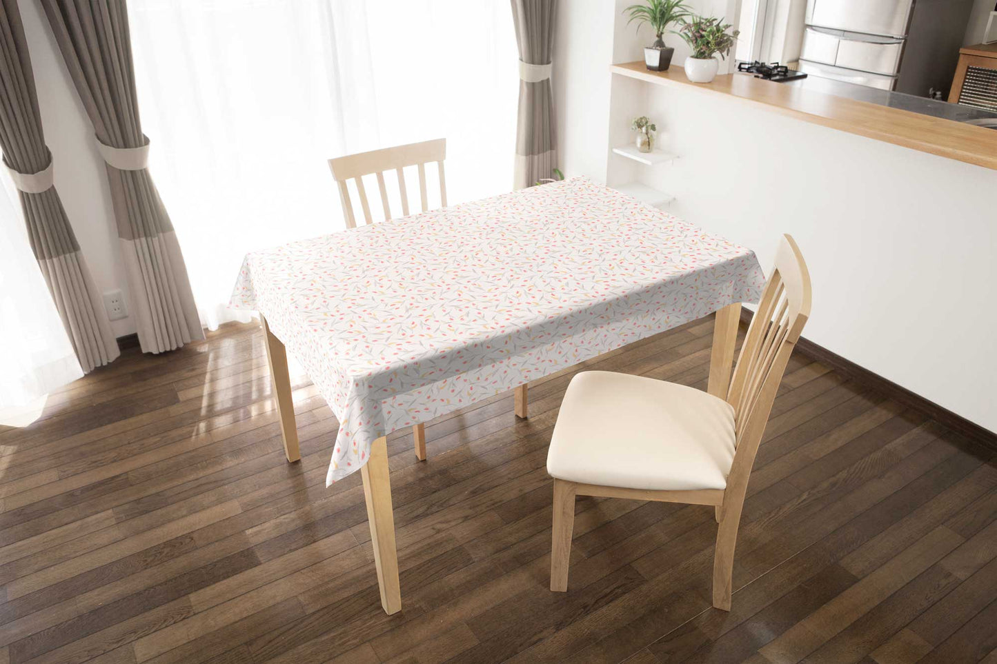 テーブルクロス チューリップ ピンク (幅 約130cm×長さ10cm単位カット商品)